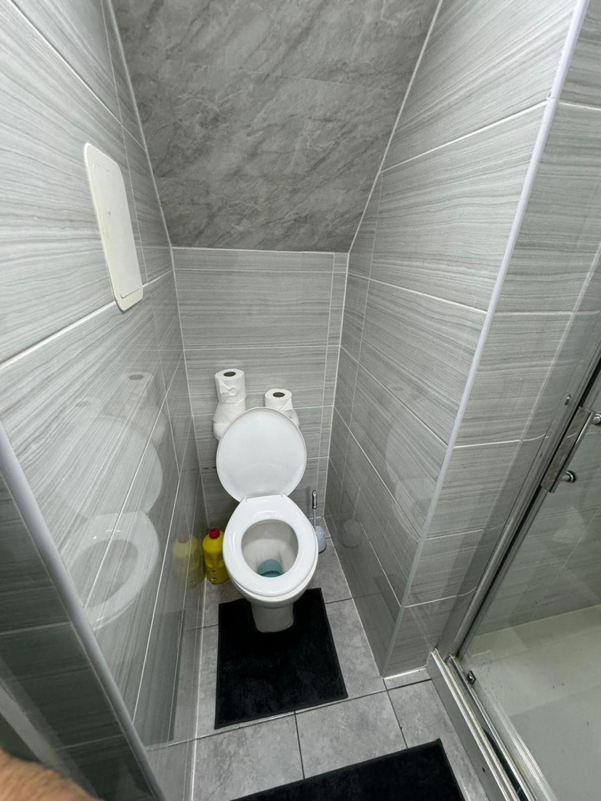 Deluxe Ensuite Double Room With Ensuite Ковънтри Екстериор снимка